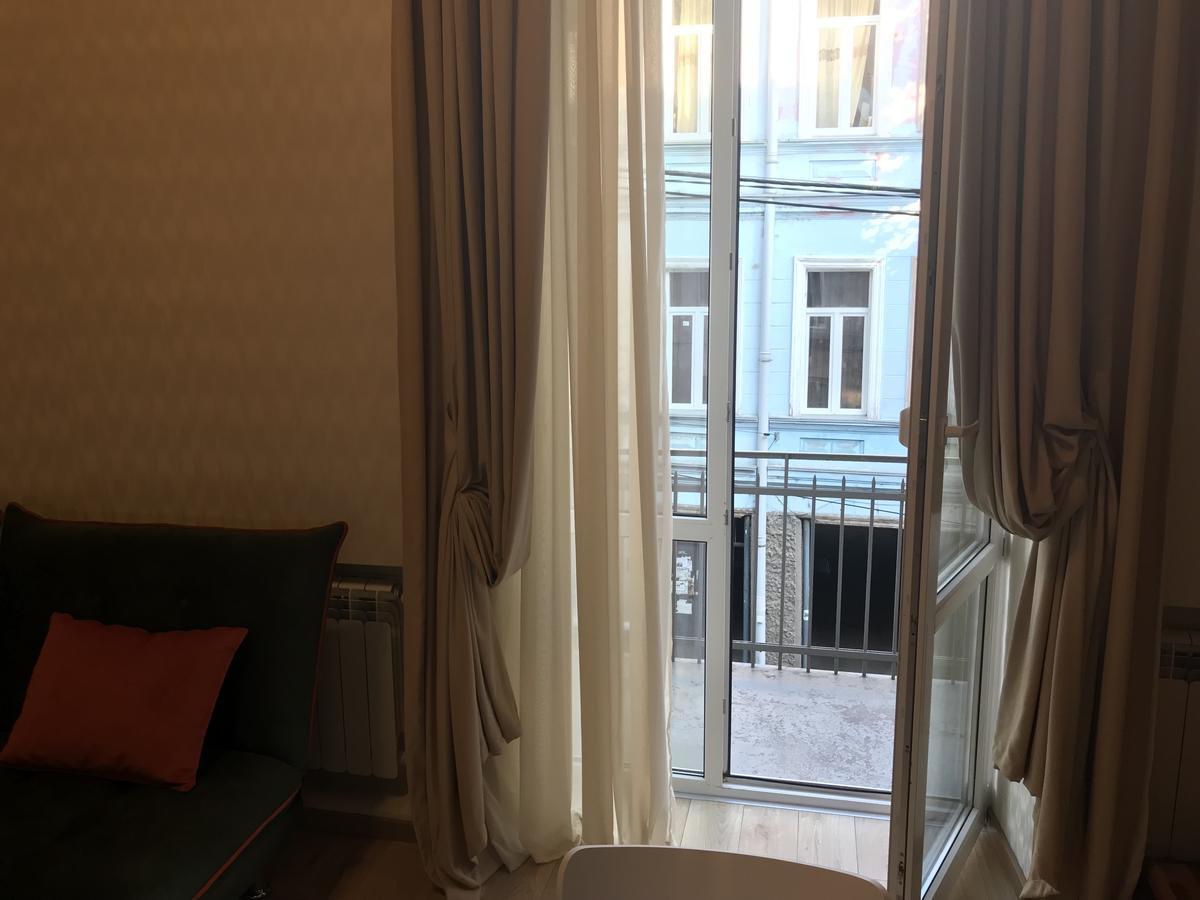 Full Comfort Apartment On Aghmashenebeli Tbilisi Exterior foto